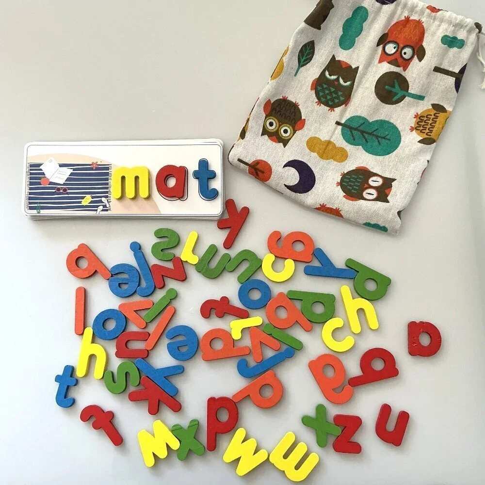 WOODEN ALPHABET LETTERS SPELLING GAME FLASH CARDS MATCHING